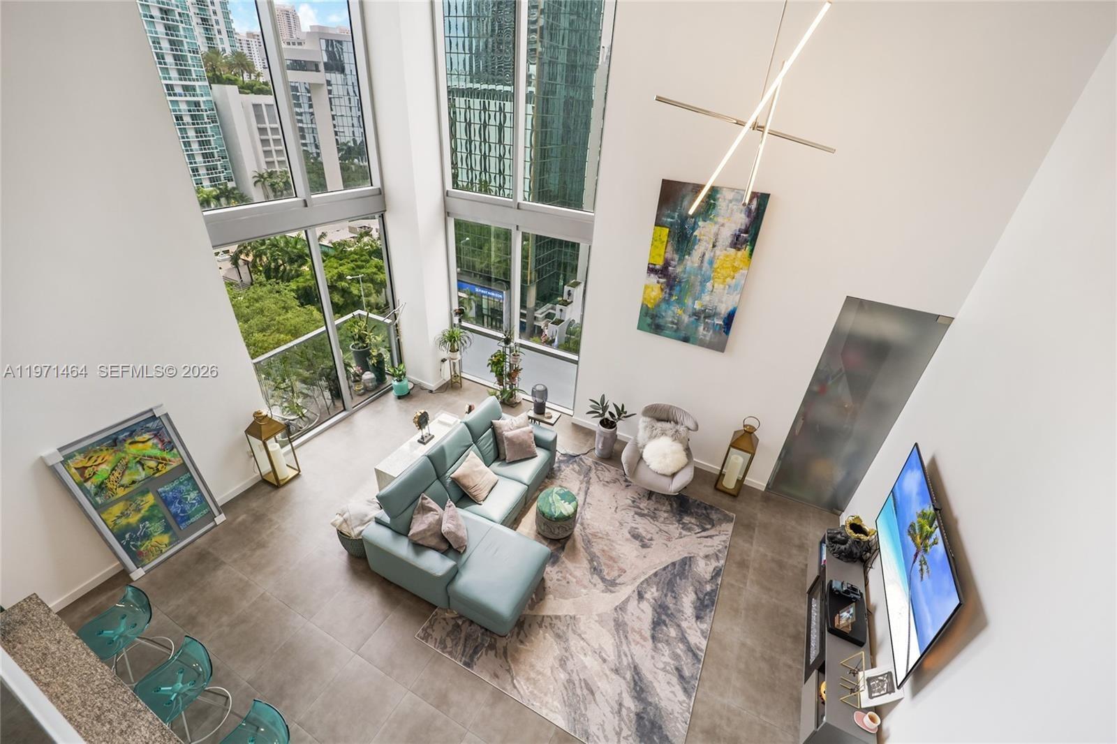1060 Brickell Ave #1003