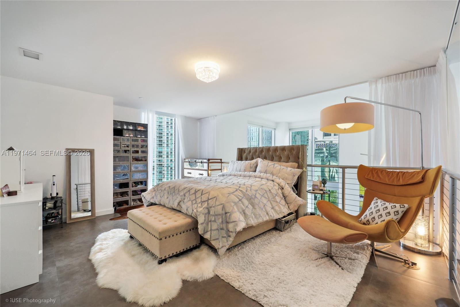 1060 Brickell Ave #1003 Miami, FL 33131