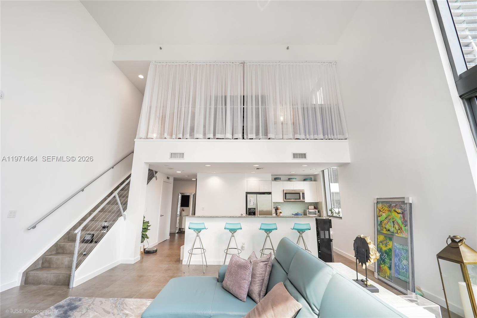 1060 Brickell Ave #1003 Miami, FL 33131