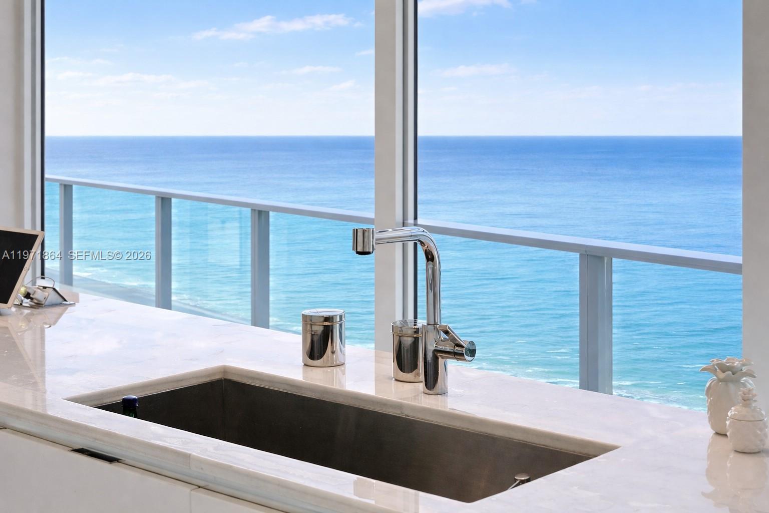 19575 Collins Ave #30 Sunny Isles Beach, FL 33160