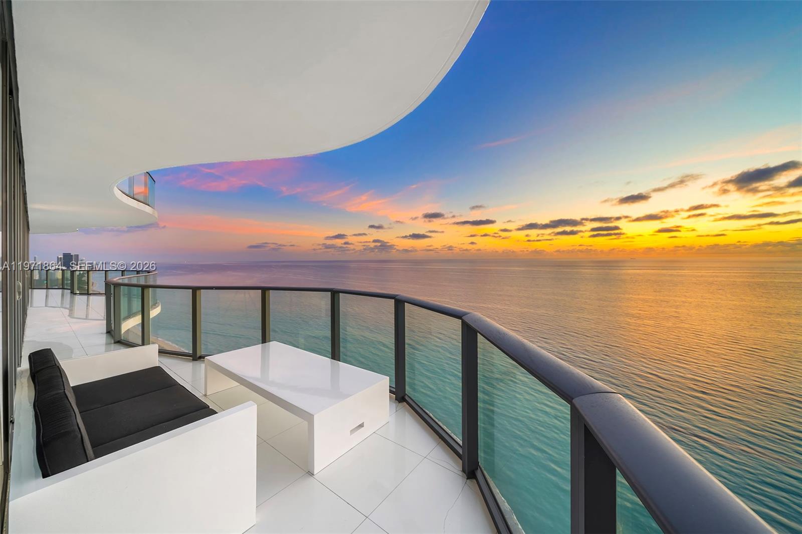 19575 Collins Ave #30 Sunny Isles Beach, FL 33160