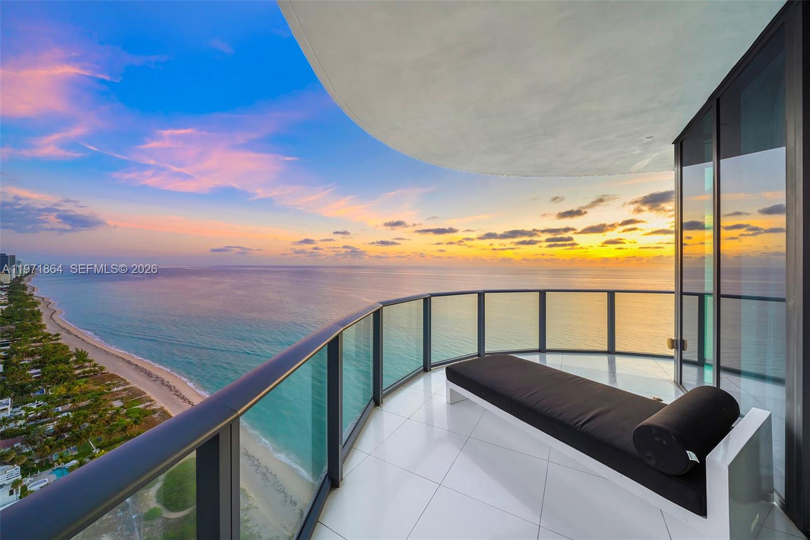 19575 Collins Ave #30 Sunny Isles Beach, FL 33160