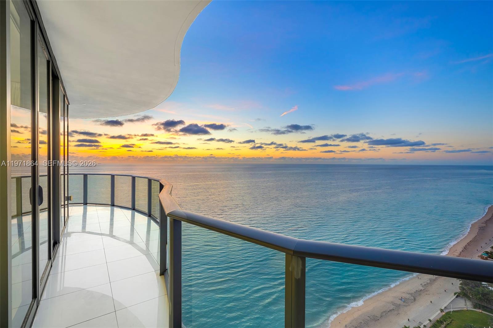 19575 Collins Ave #30 Sunny Isles Beach, FL 33160