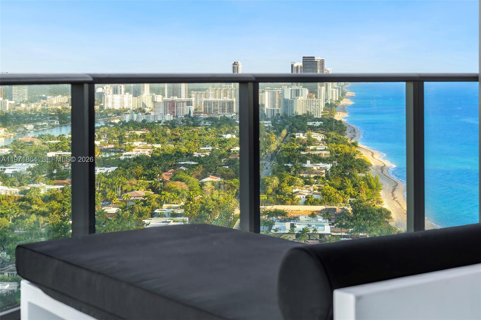 19575 Collins Ave #30 Sunny Isles Beach, FL 33160