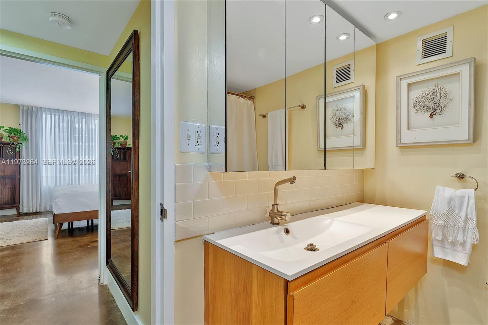 image Mirador 1200 (North Tower)21