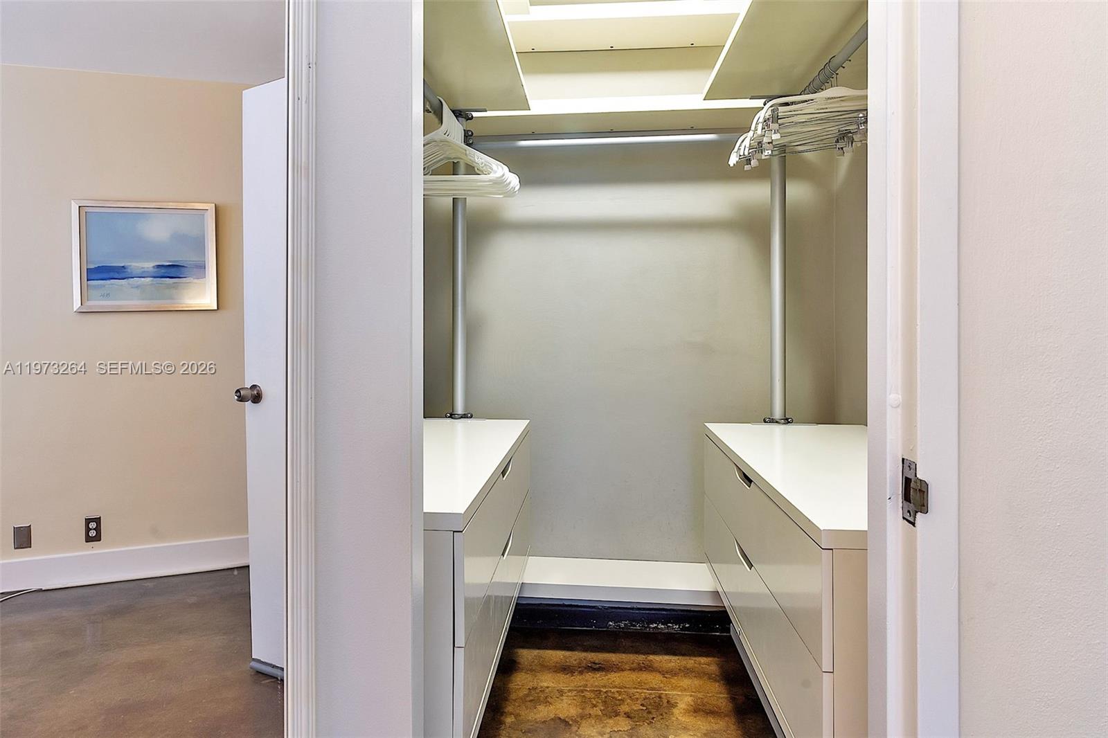 image Mirador 1200 (North Tower)25