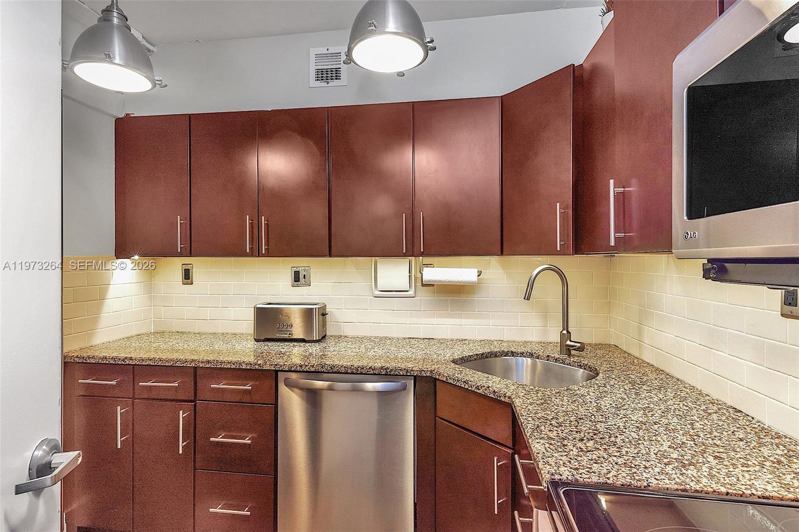 image Mirador 1200 (North Tower)7