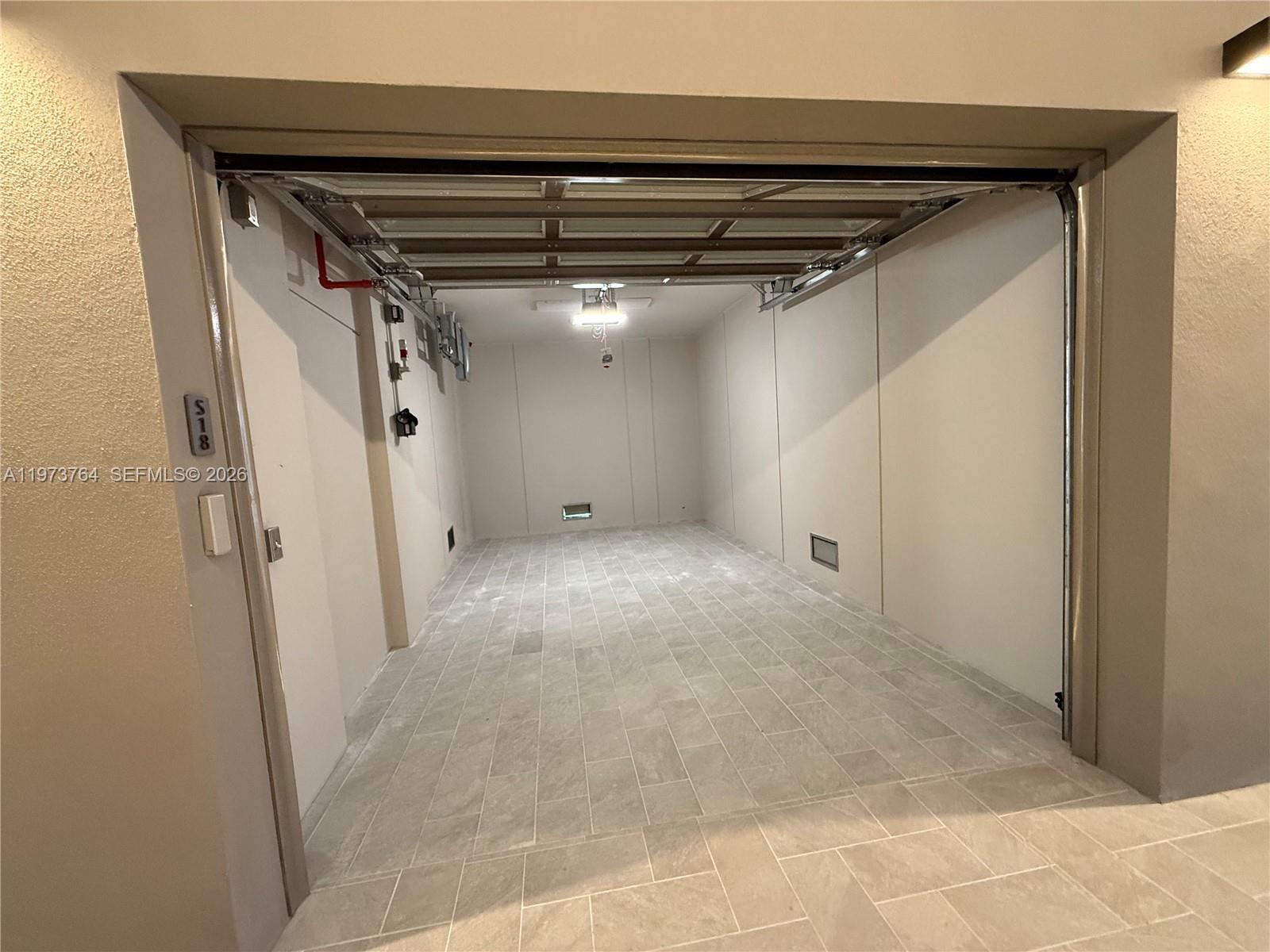 5 Grove Isle Dr #S201 Miami, FL 33133