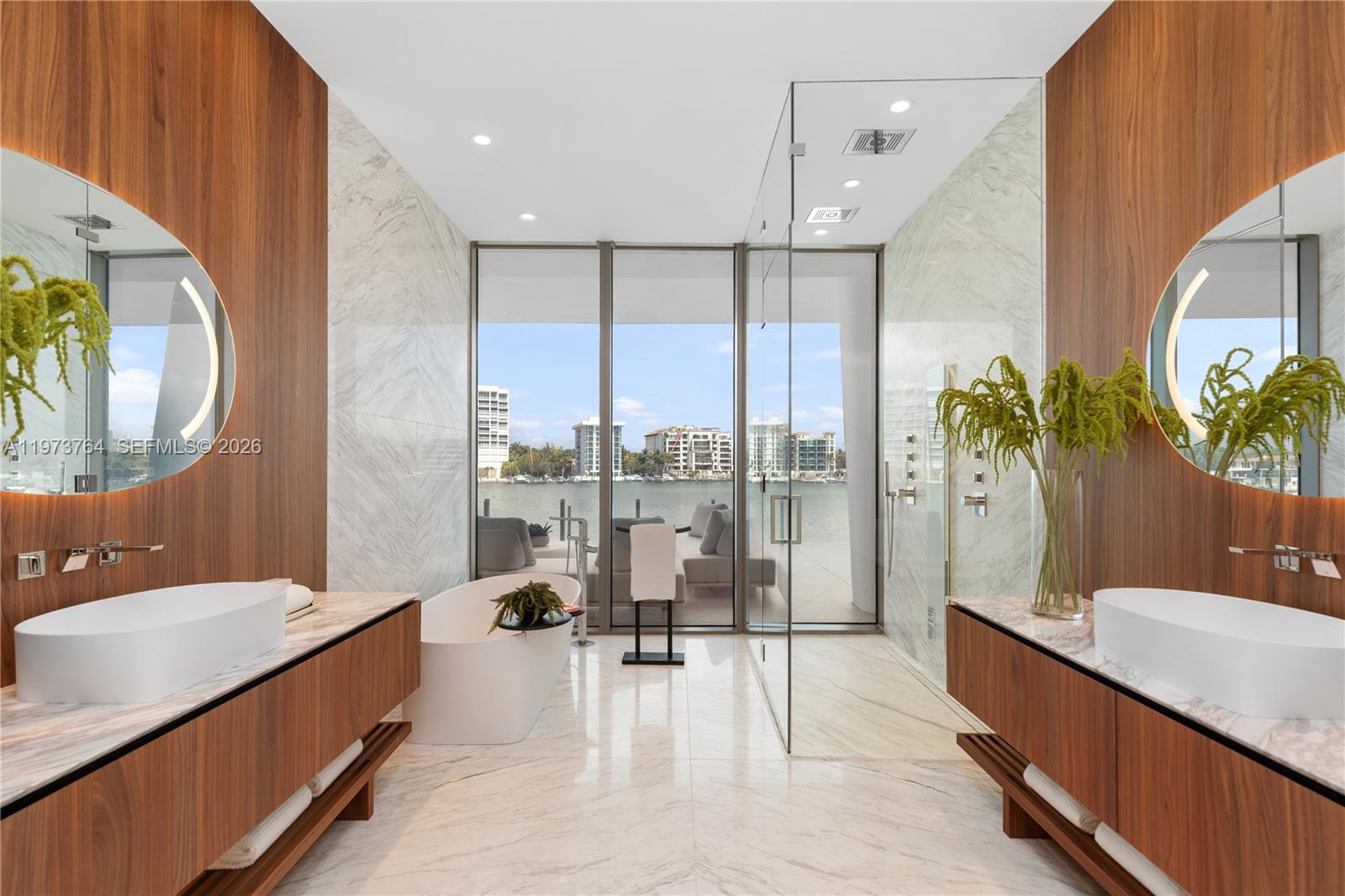 5 Grove Isle Dr #S201 Miami, FL 33133