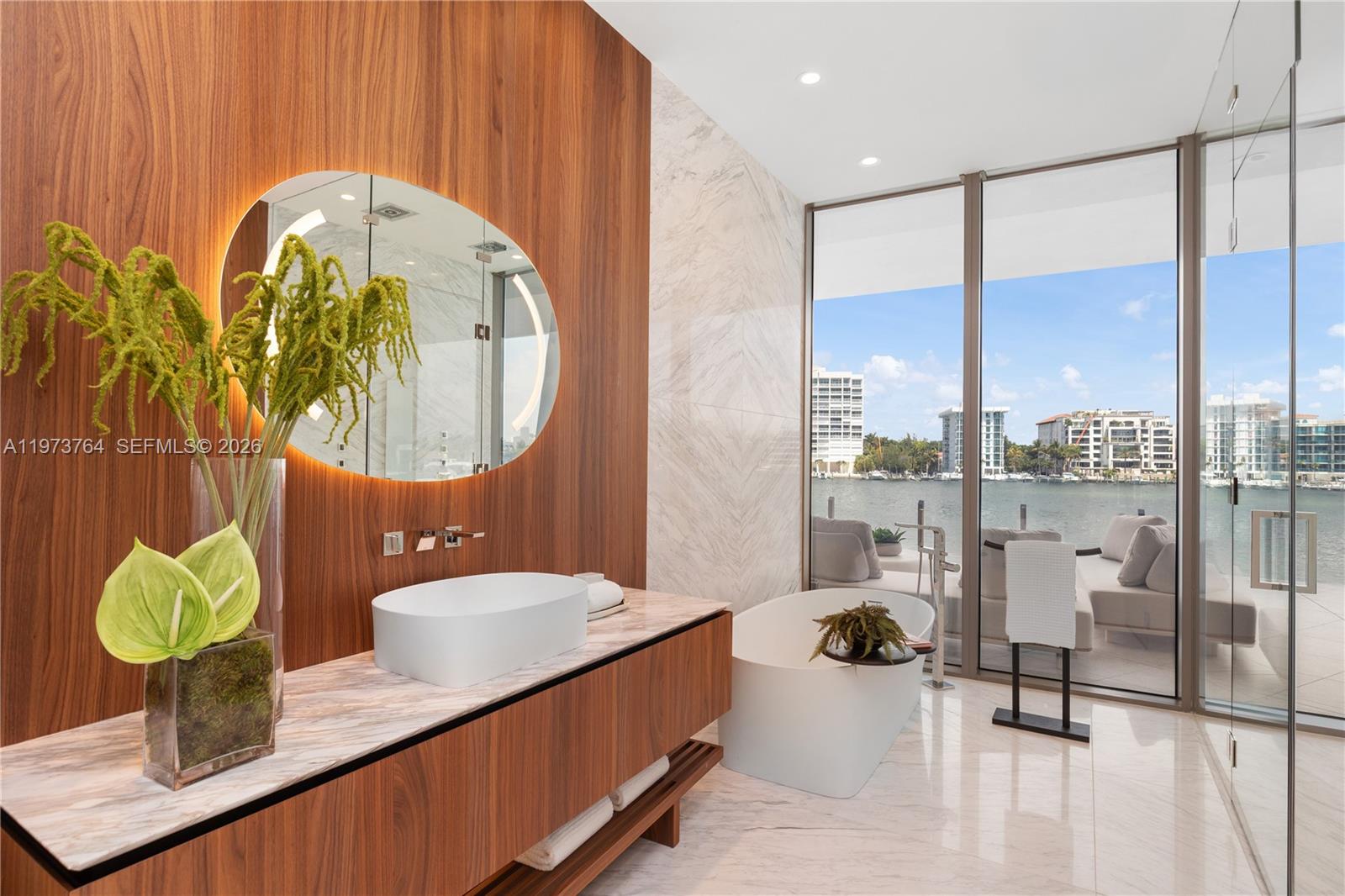 5 Grove Isle Dr #S201 Miami, FL 33133