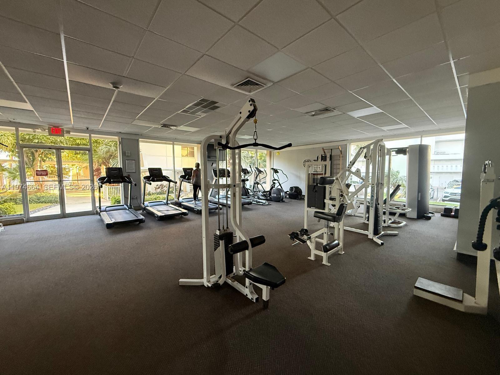 image Arlen House Condo17