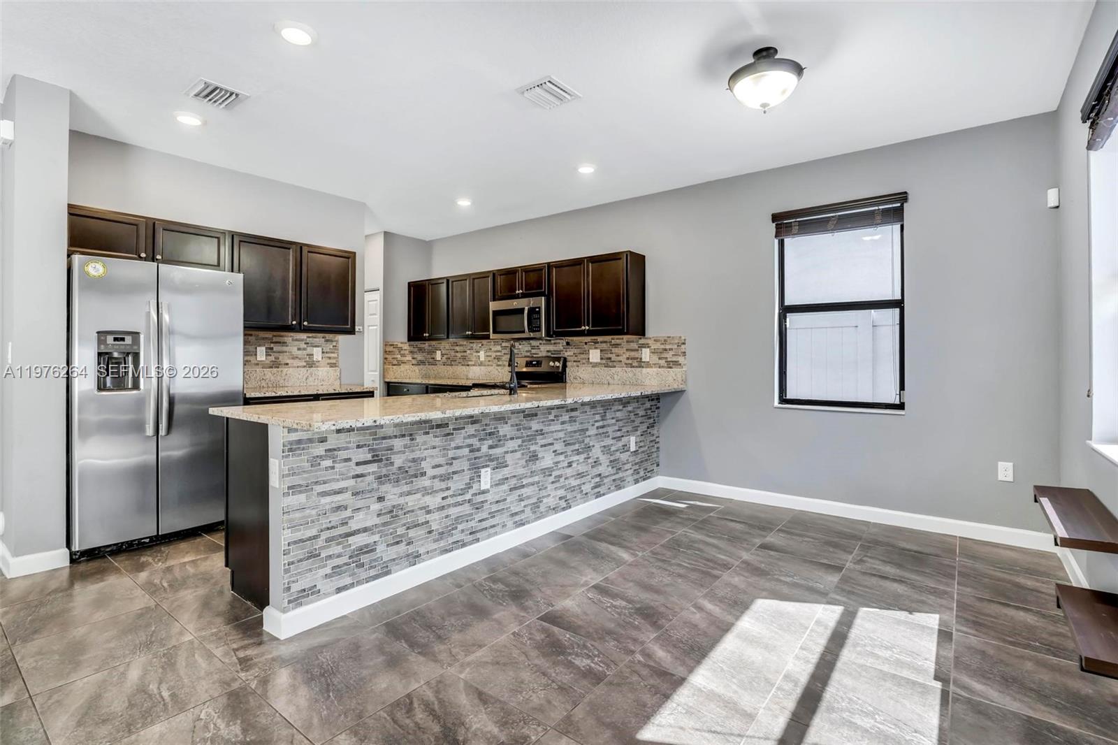 3440 W 100th Ter Hialeah, FL 33018