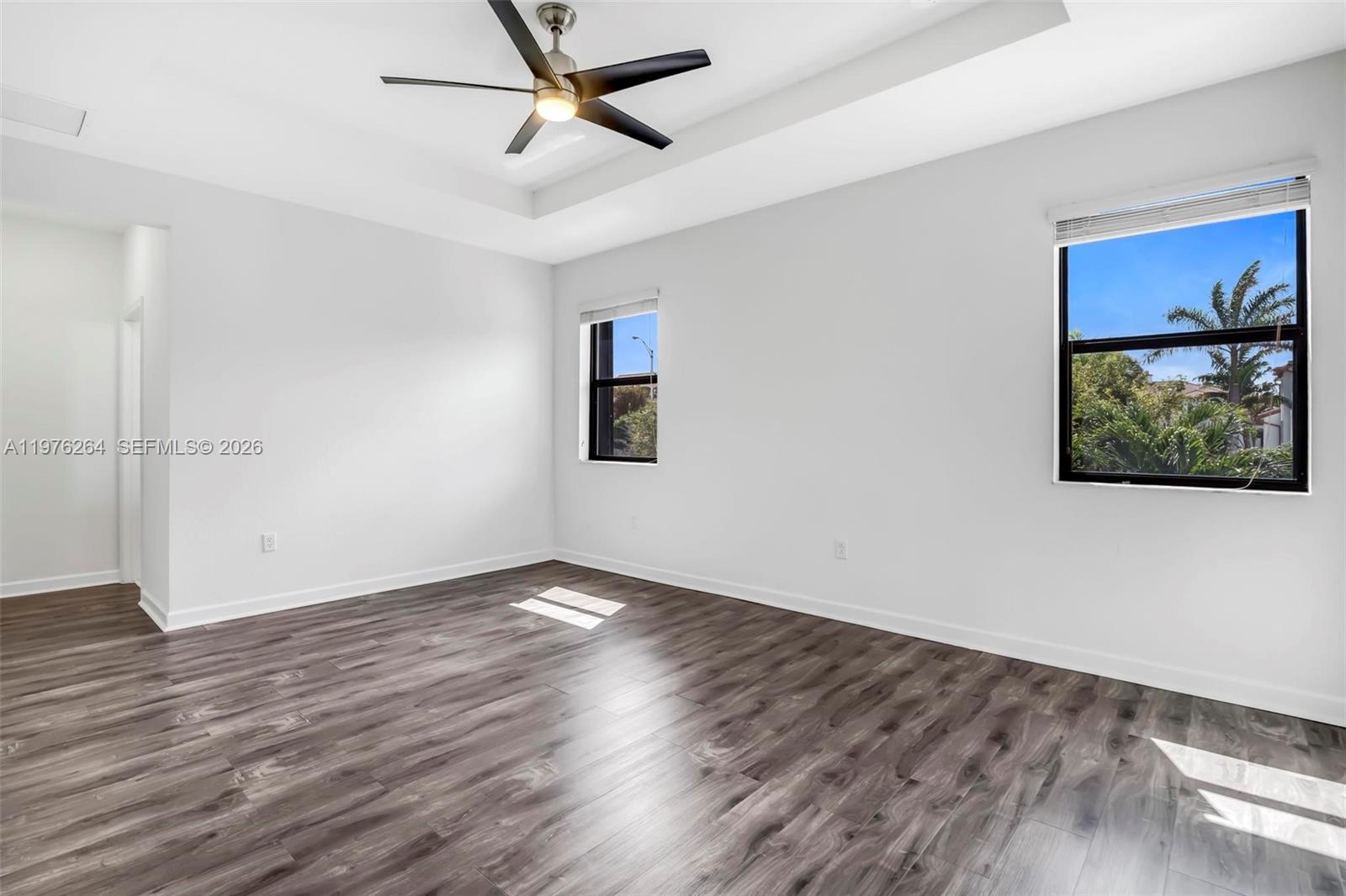 3440 W 100th Ter Hialeah, FL 33018