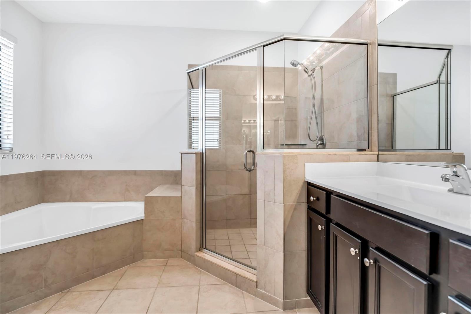 3440 W 100th Ter Hialeah, FL 33018