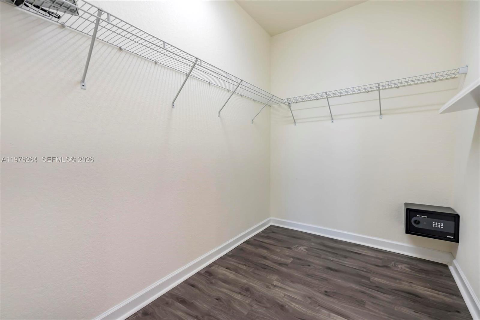 3440 W 100th Ter Hialeah, FL 33018