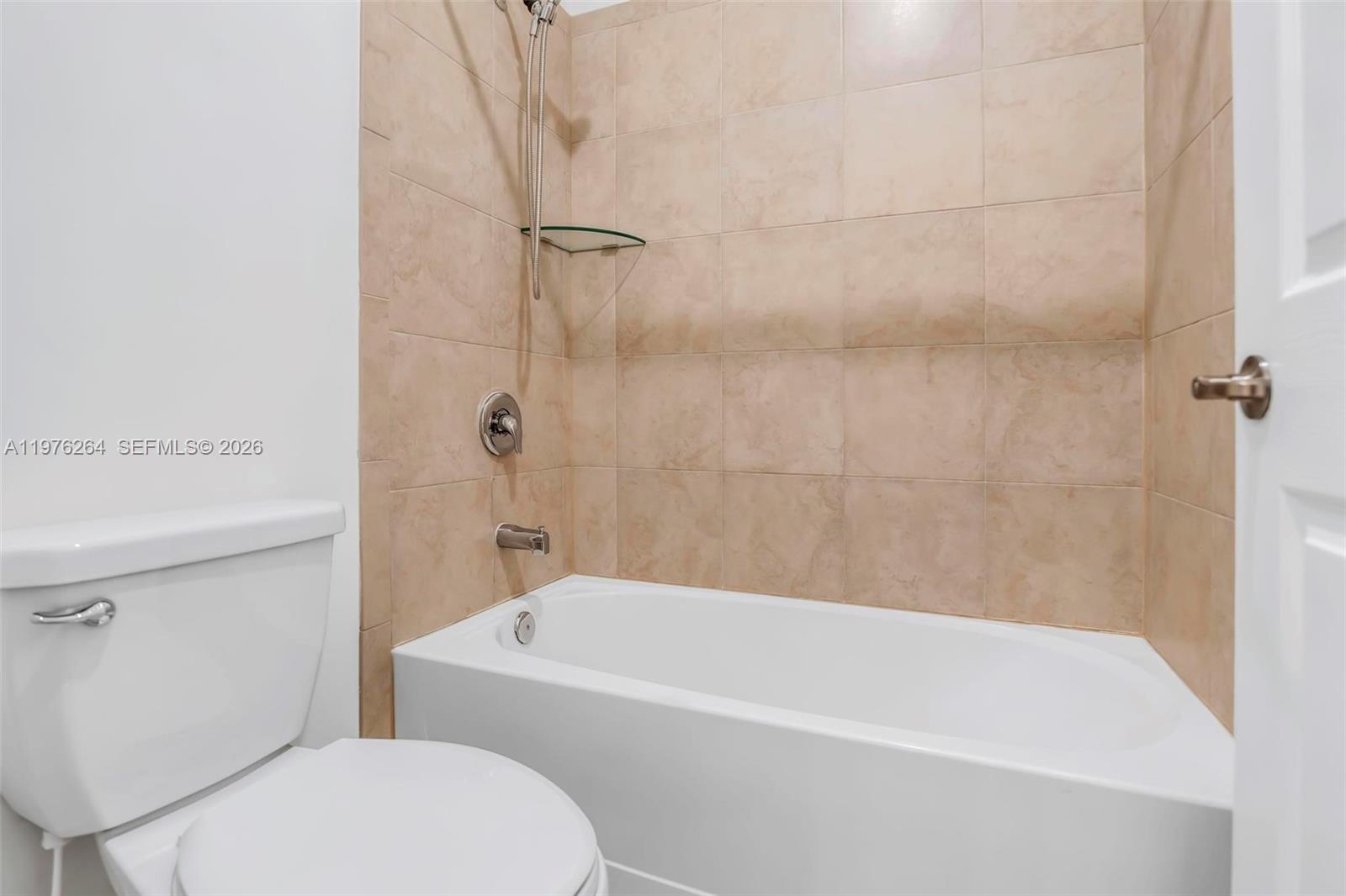 3440 W 100th Ter Hialeah, FL 33018