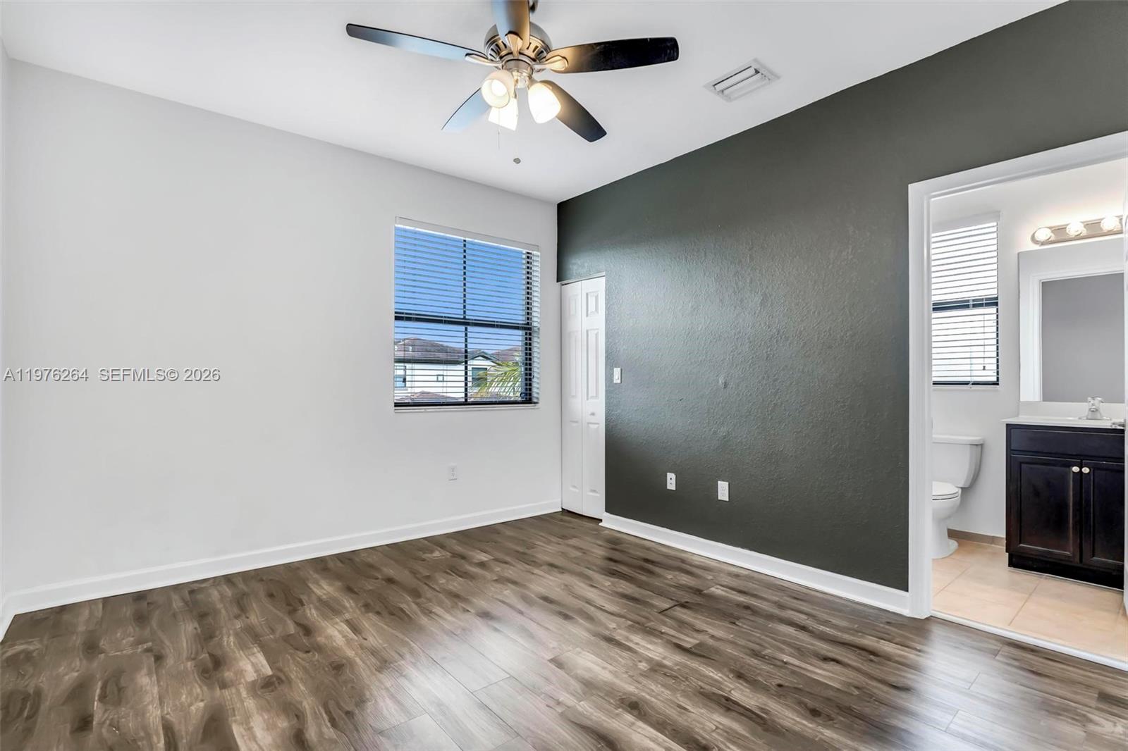 3440 W 100th Ter Hialeah, FL 33018