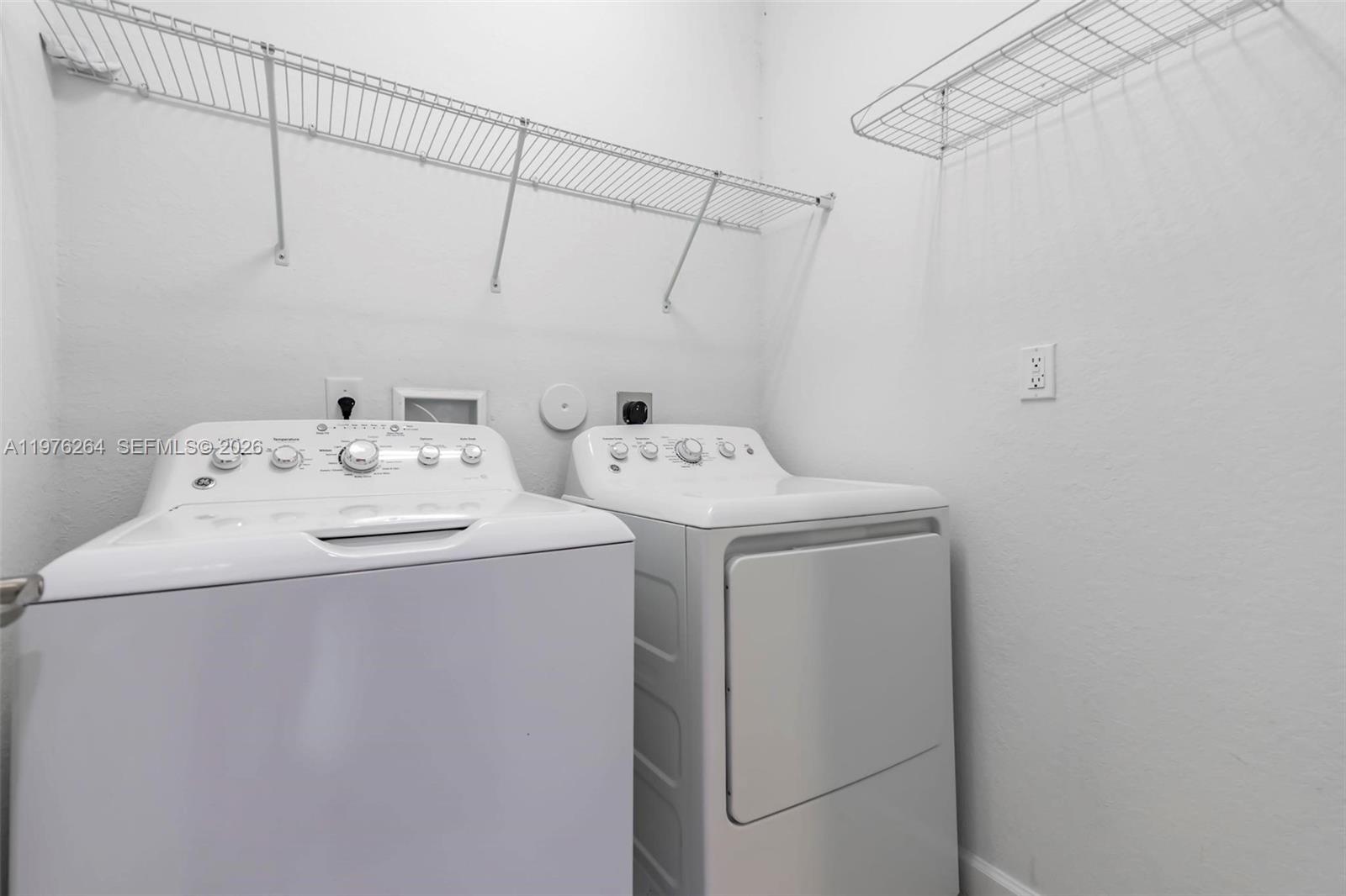 3440 W 100th Ter Hialeah, FL 33018