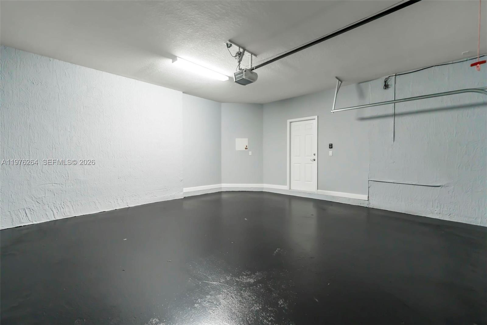 3440 W 100th Ter Hialeah, FL 33018