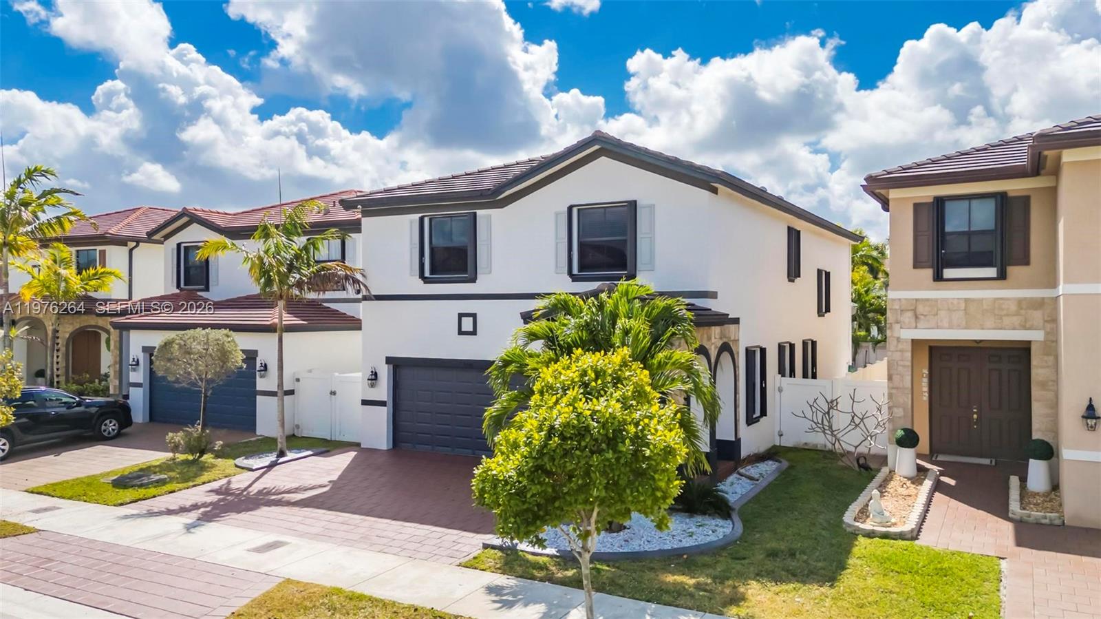 3440 W 100th Ter Hialeah, FL 33018