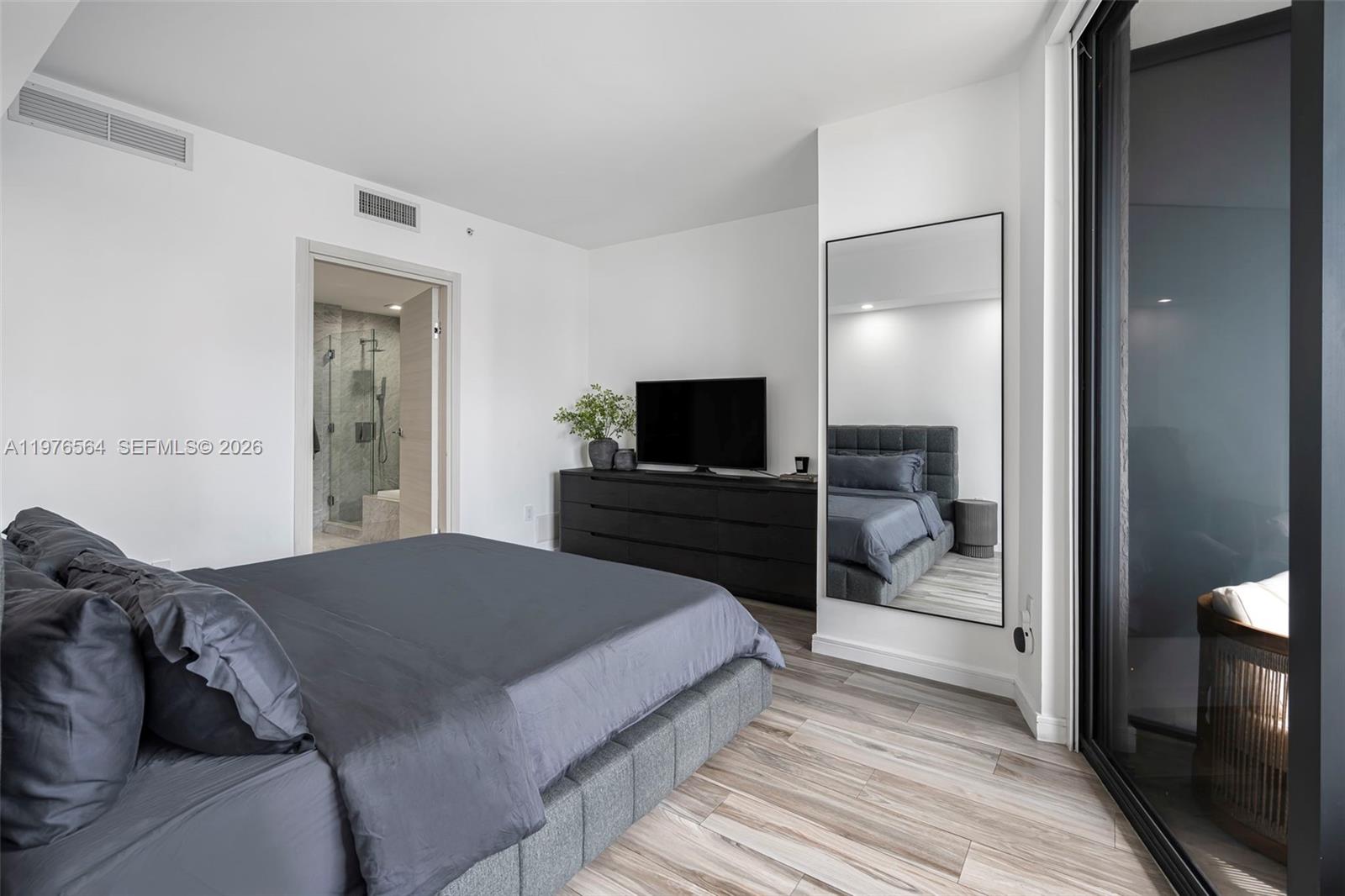 801 S Miami Ave #2901 Miami, FL 33130