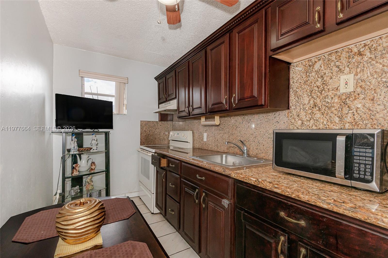 2000 Biarritz Dr #201 Miami Beach, FL 33141