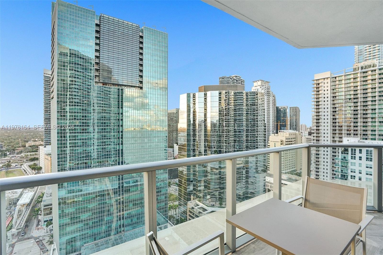 1300 Brickell Bay Dr #2702 Miami, FL 33131