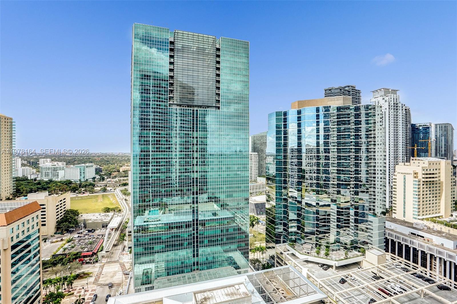1300 Brickell Bay Dr #2702 Miami, FL 33131