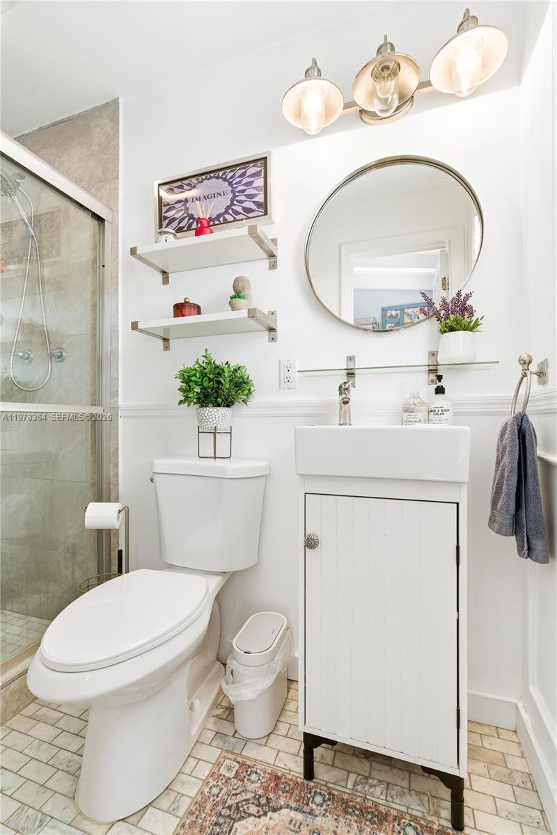 640 NE 115th St Biscayne Park, FL 33161