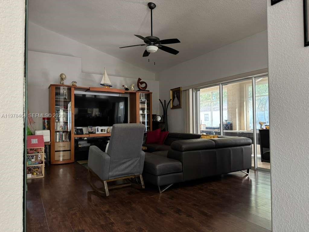 8711 N Deltona Blvd Citrus Springs, FL 34434