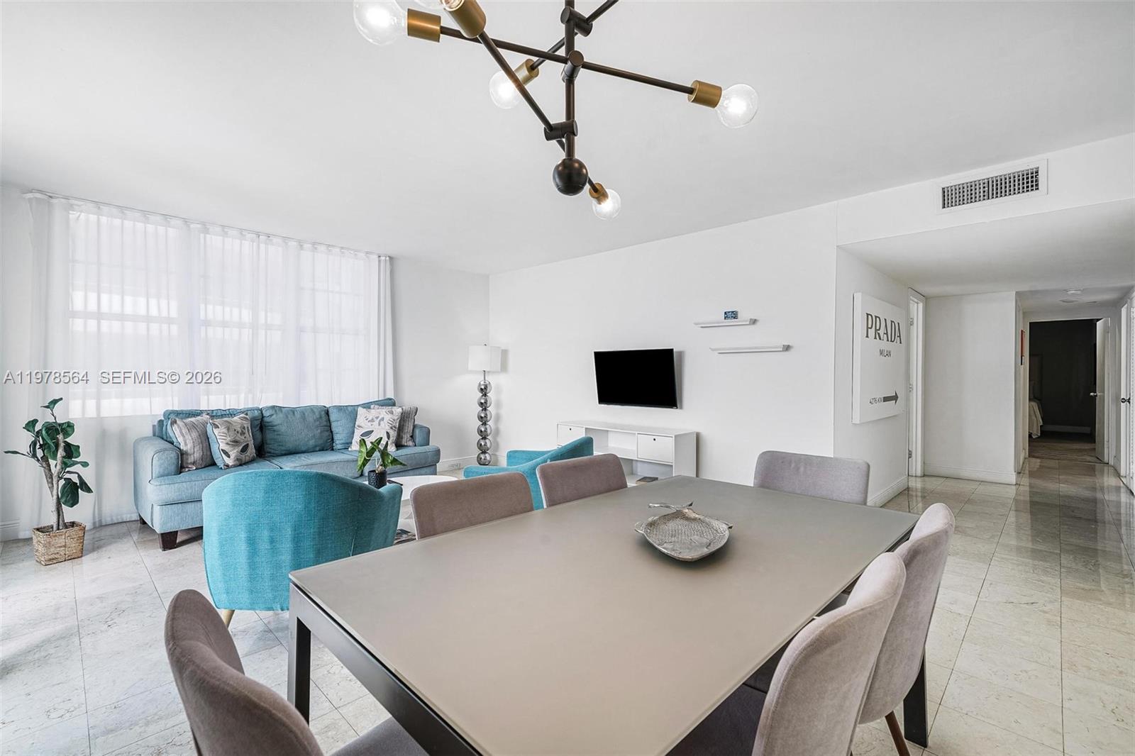 5101 Collins Ave #11B Miami Beach, FL 33140