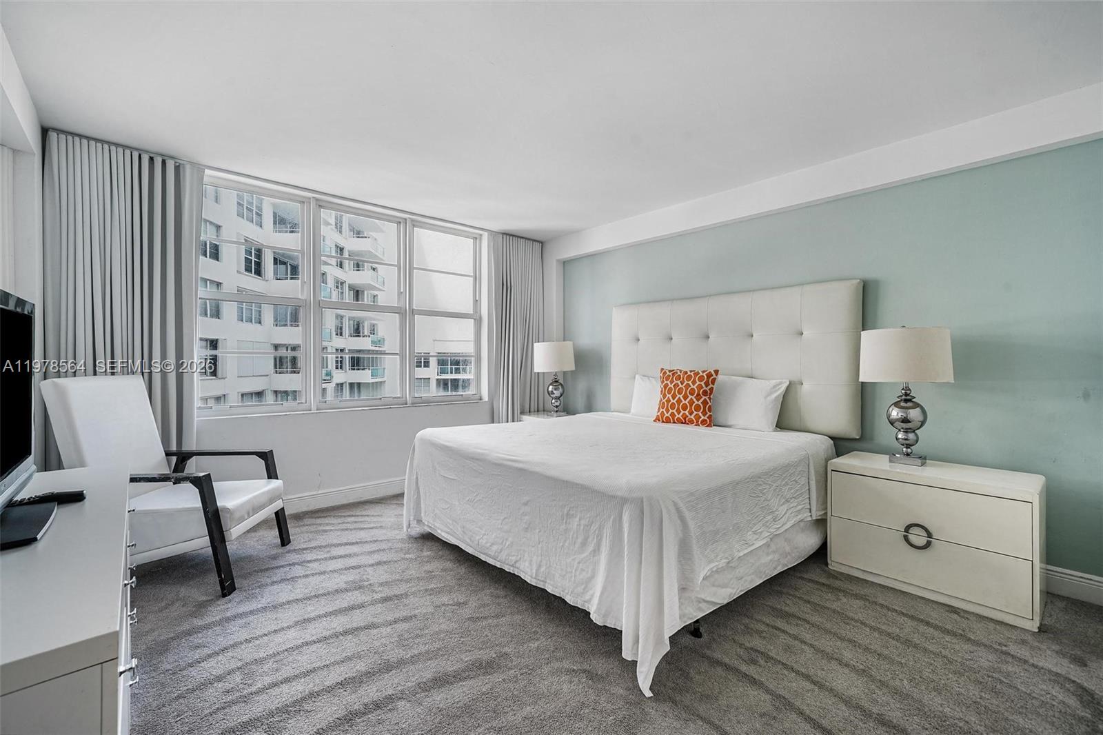 5101 Collins Ave #11B Miami Beach, FL 33140