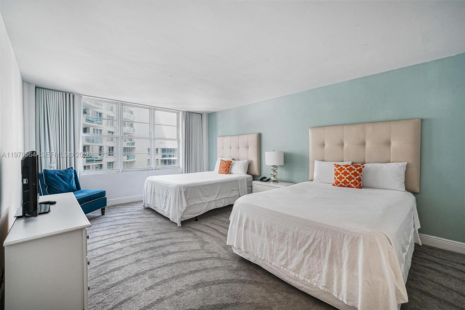 5101 Collins Ave #11B Miami Beach, FL 33140