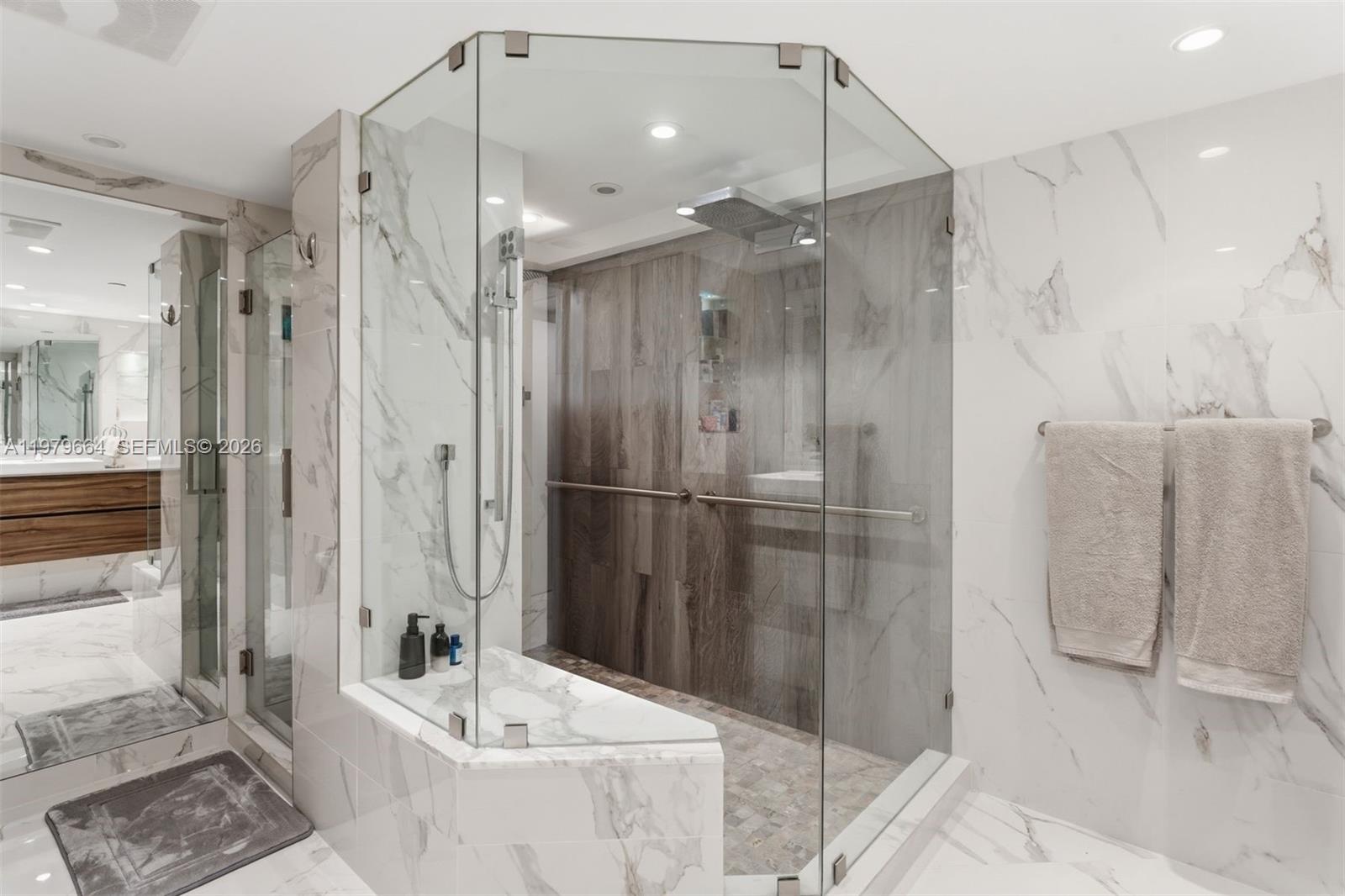 2000 Towerside Ter #PH2 Miami, FL 33138