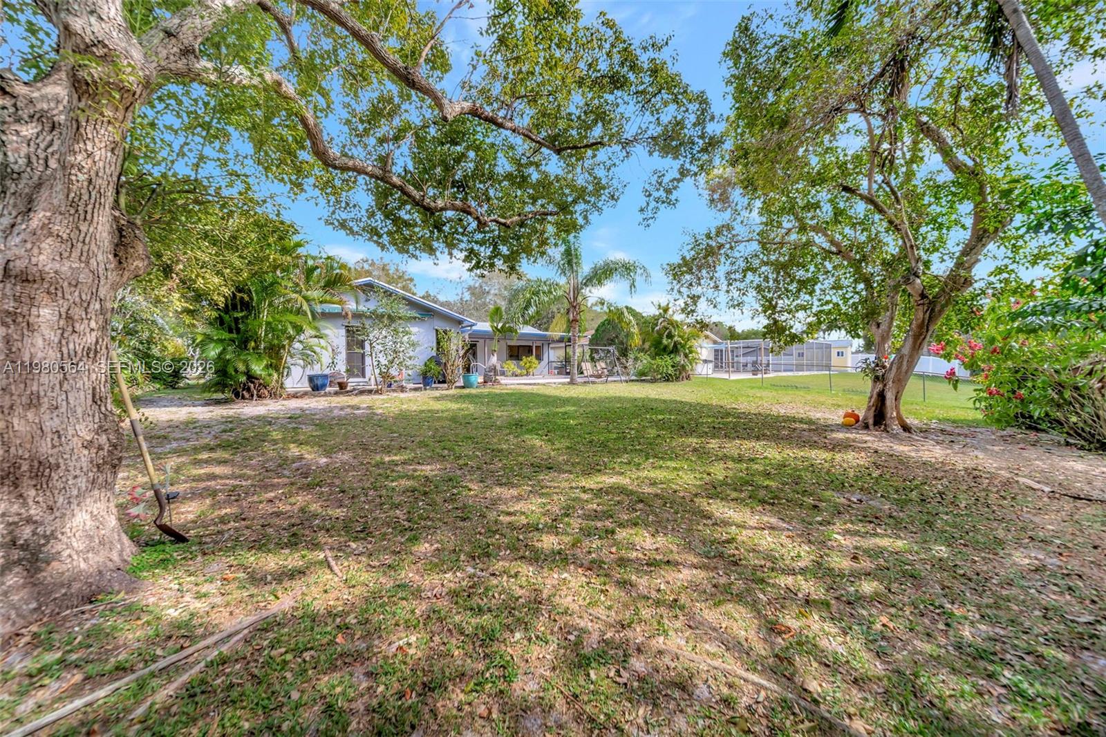 5137 SW 87th Ter Cooper City, FL 33328