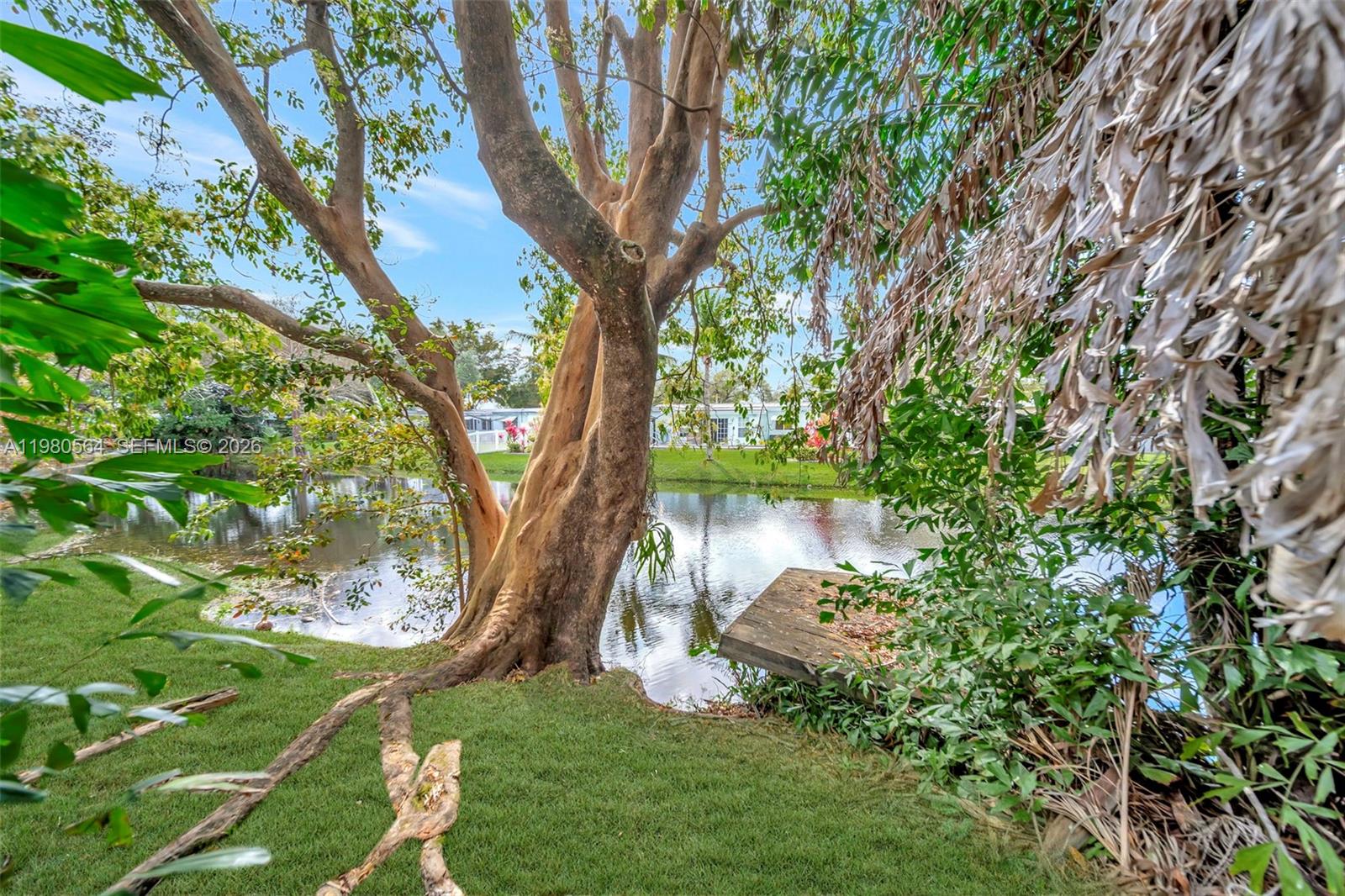 5137 SW 87th Ter Cooper City, FL 33328