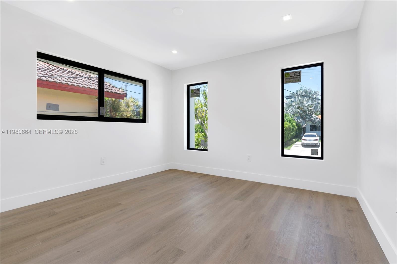 8951 Byron Ave Surfside, FL 33154