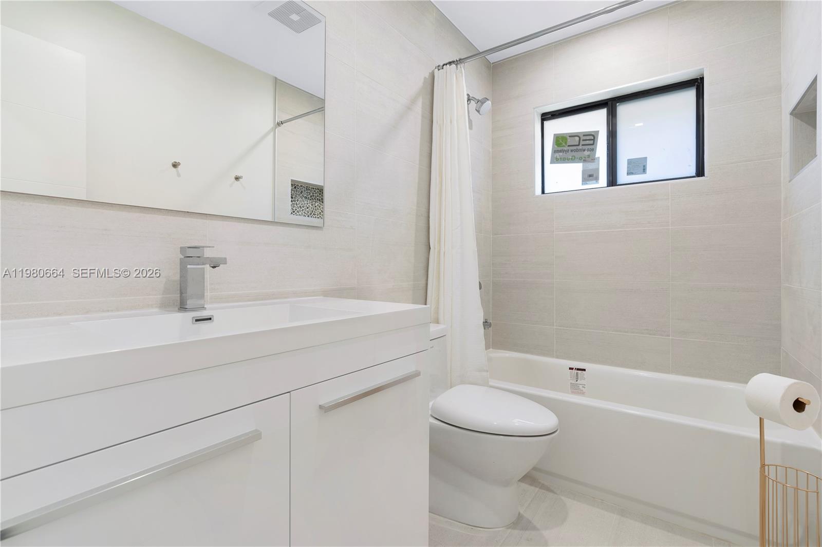 8951 Byron Ave Surfside, FL 33154