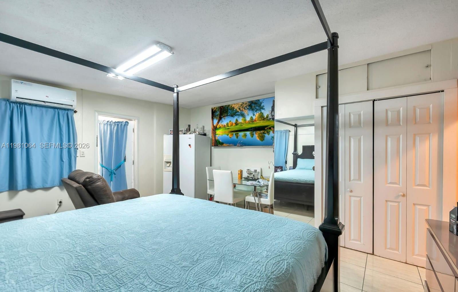 3250 NW 14th Ter Miami, FL 33125