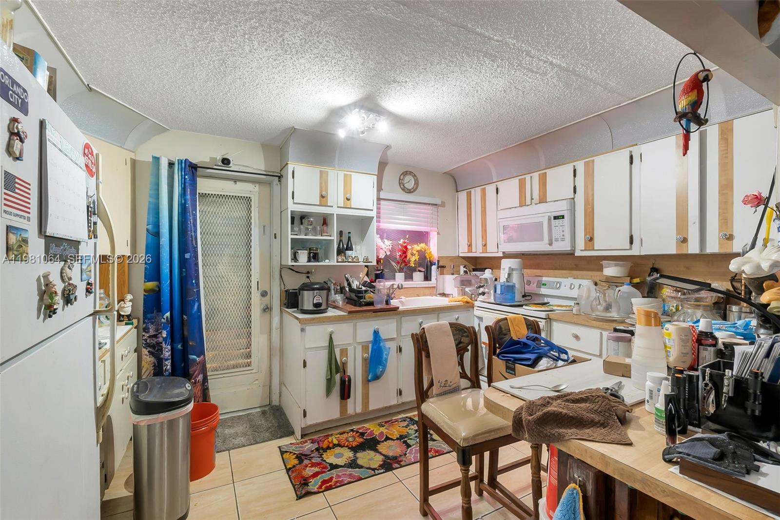 3250 NW 14th Ter Miami, FL 33125