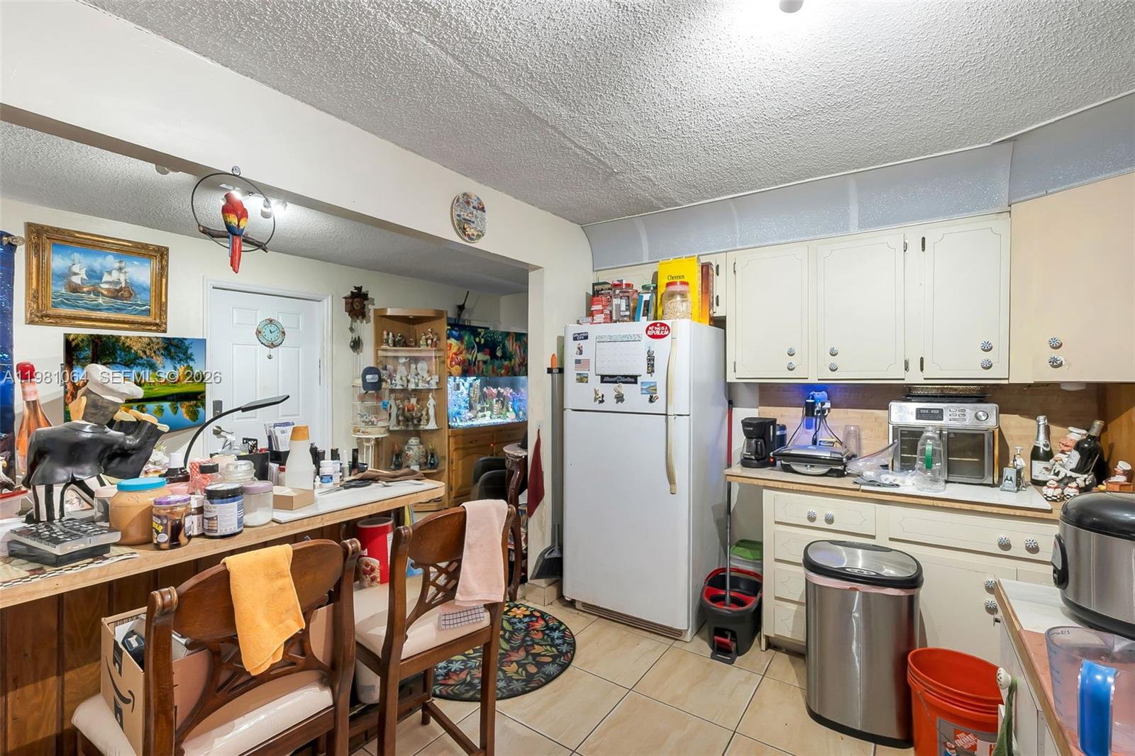 3250 NW 14th Ter Miami, FL 33125