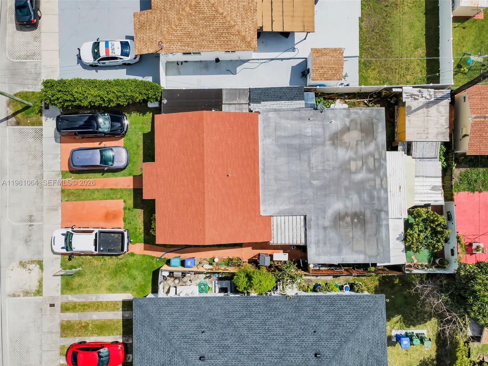 3250 NW 14th Ter Miami, FL 33125