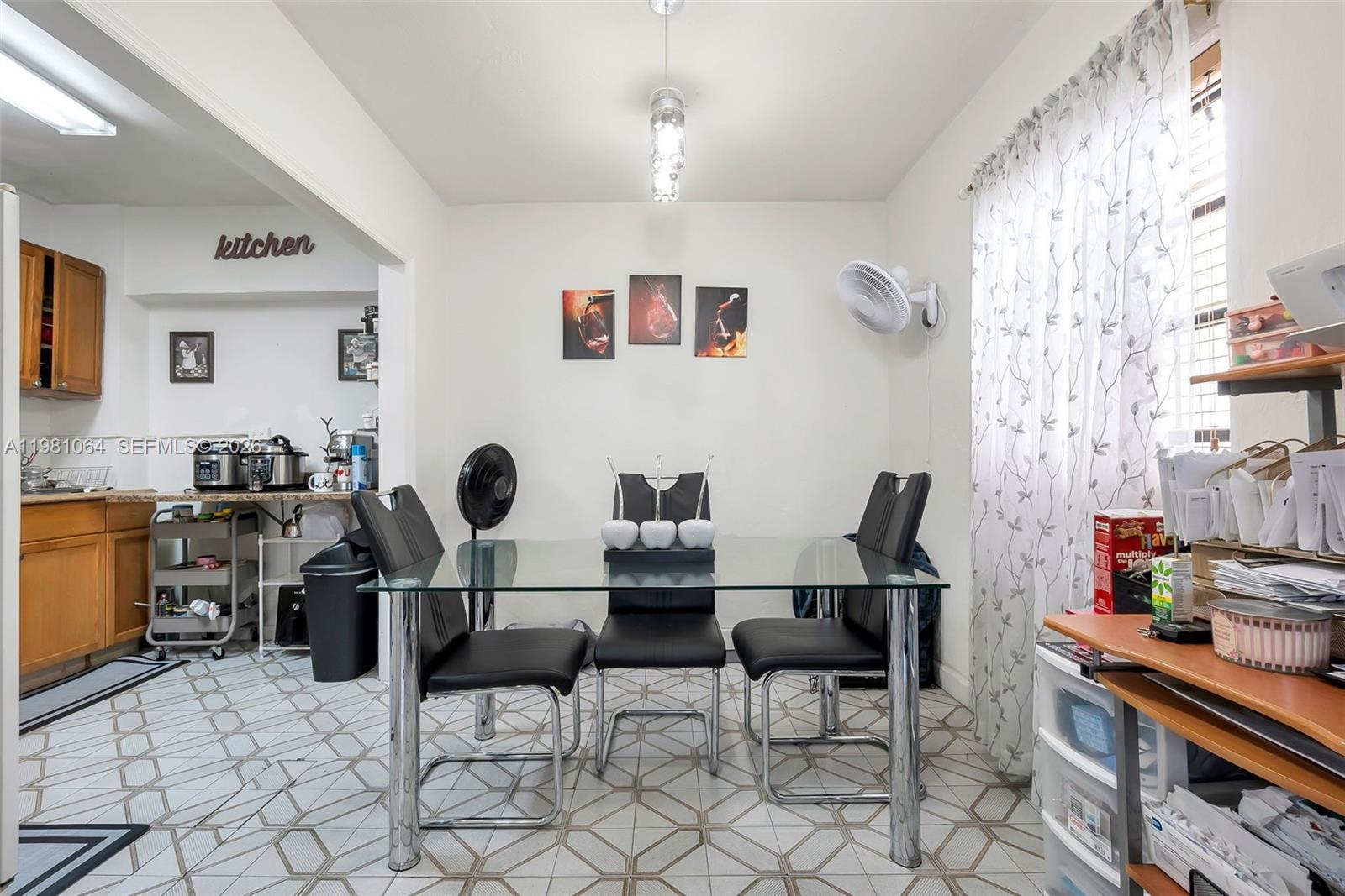 3250 NW 14th Ter Miami, FL 33125