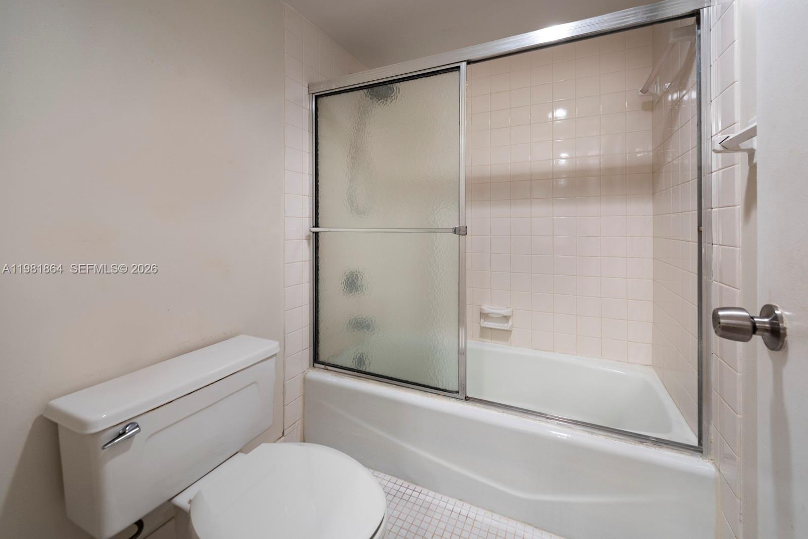 800 Cypress Grv Dr #509 Pompano Beach, FL 33069