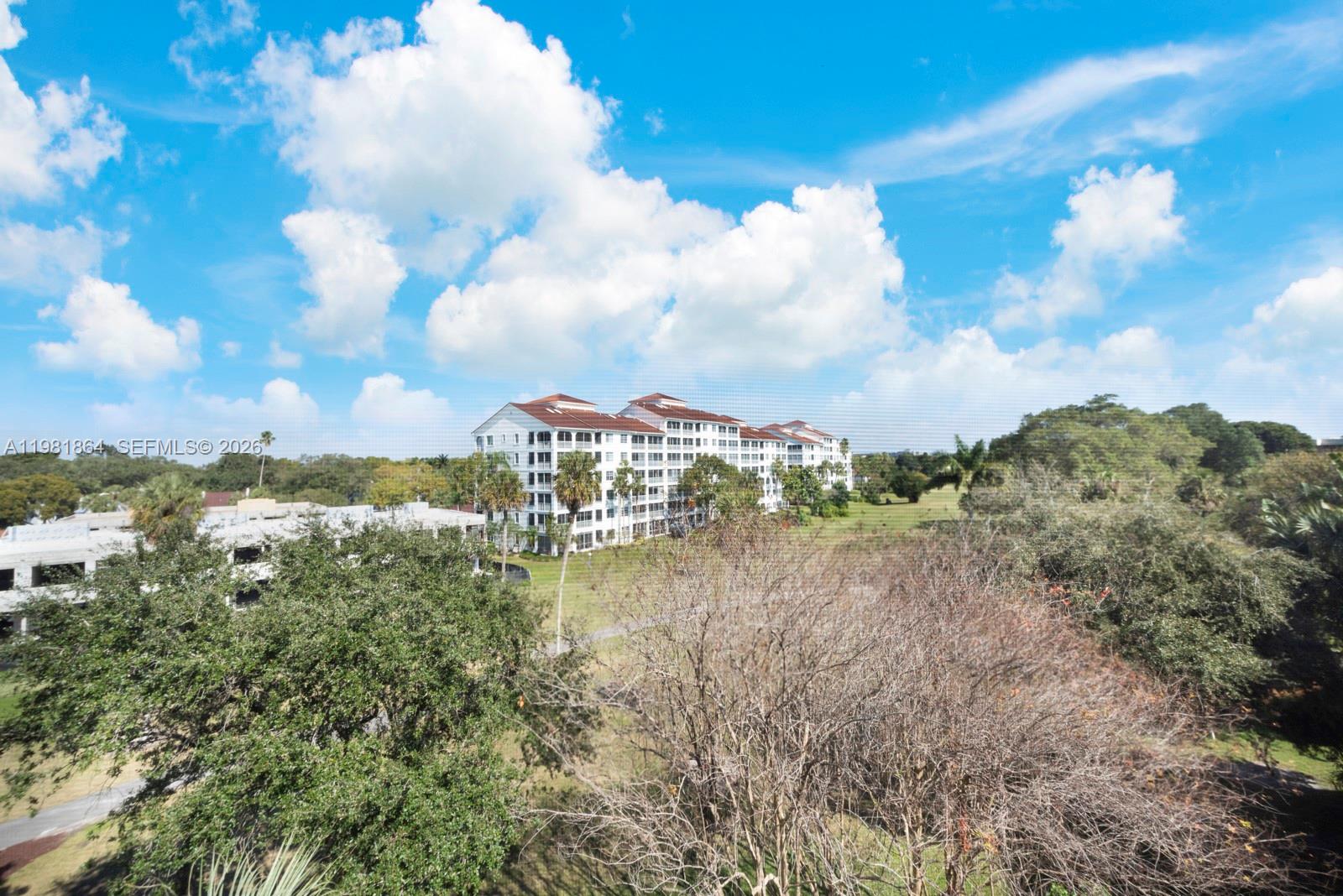 800 Cypress Grv Dr #509 Pompano Beach, FL 33069