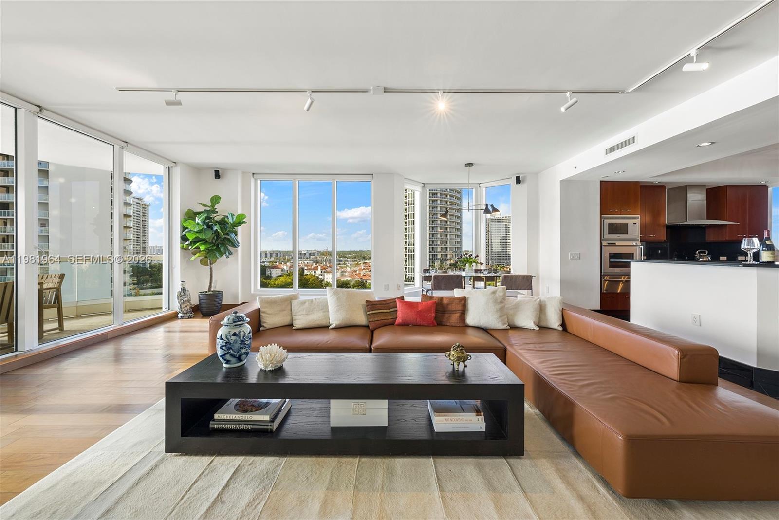 6000 Island Blvd #1208