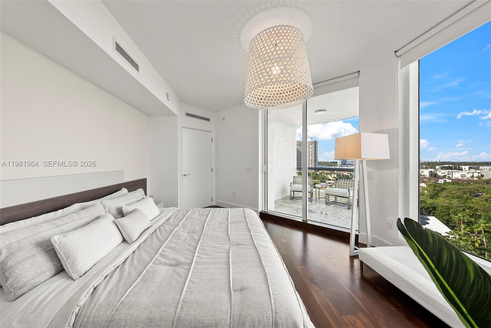 6000 Island Blvd #1208 Aventura, FL 33160