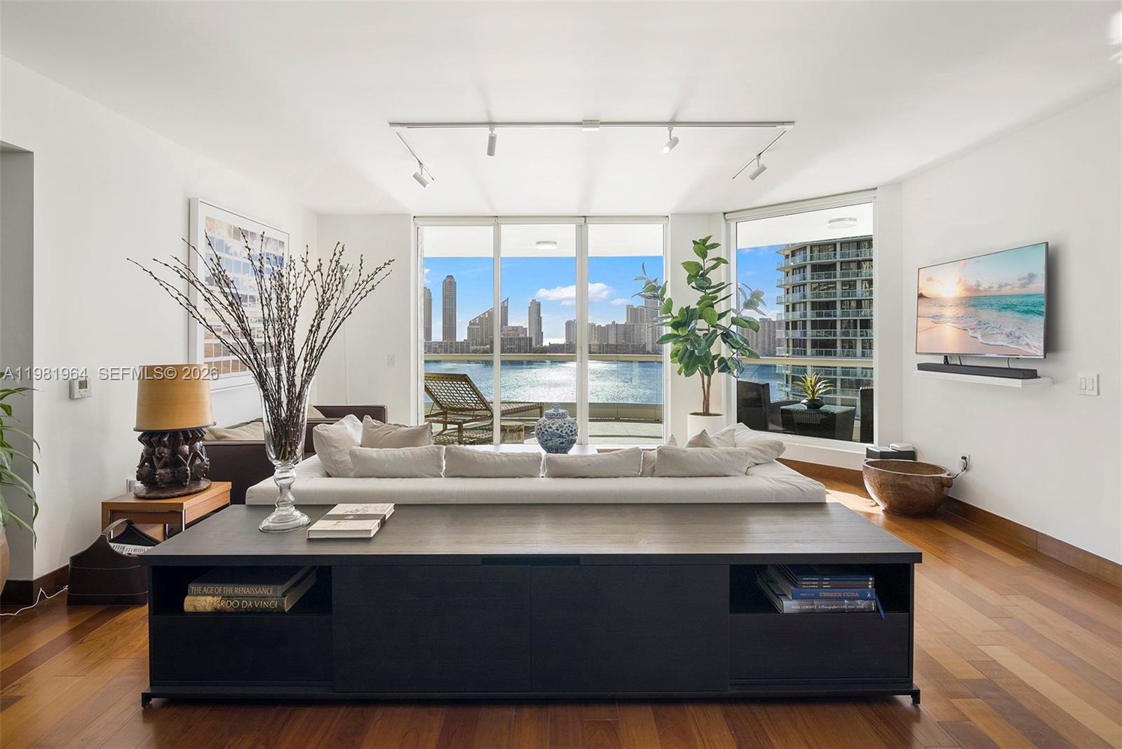 6000 Island Blvd #1208 Aventura, FL 33160