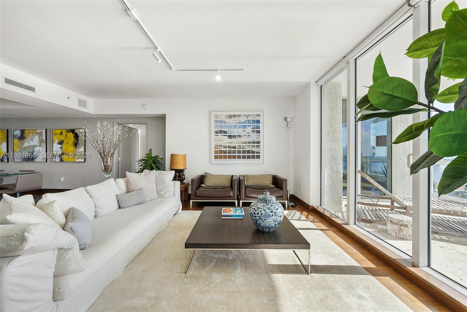 6000 Island Blvd #1208 Aventura, FL 33160