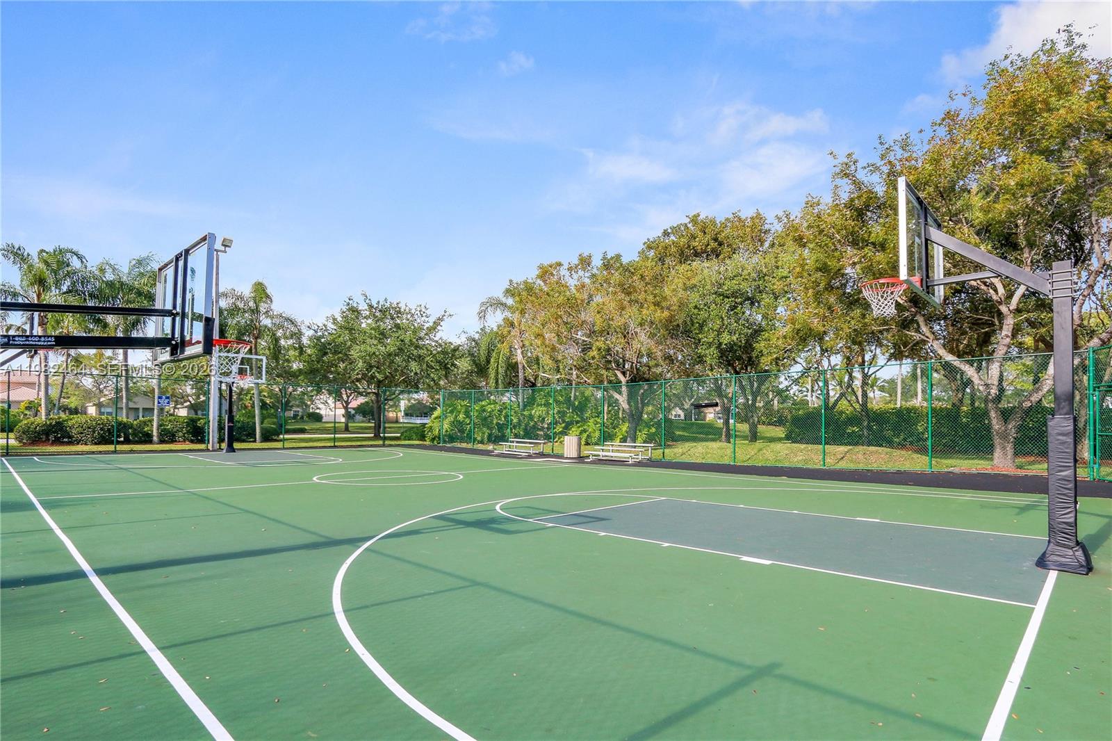 1281 NW 170th Ave Pembroke Pines, FL 33028